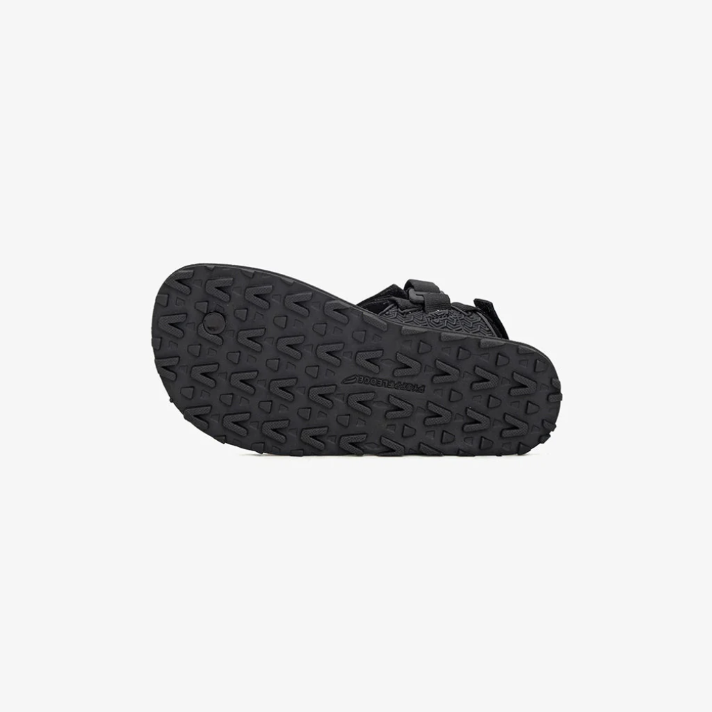 Jejak All Terrains Barefoot Flip Flops X Tirta　Black On Black
